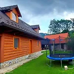 Chalet Vo Dvore *