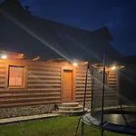 Chalet Vo Dvore Osturna
