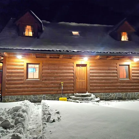 בית נופש Vo Dvore Osturna