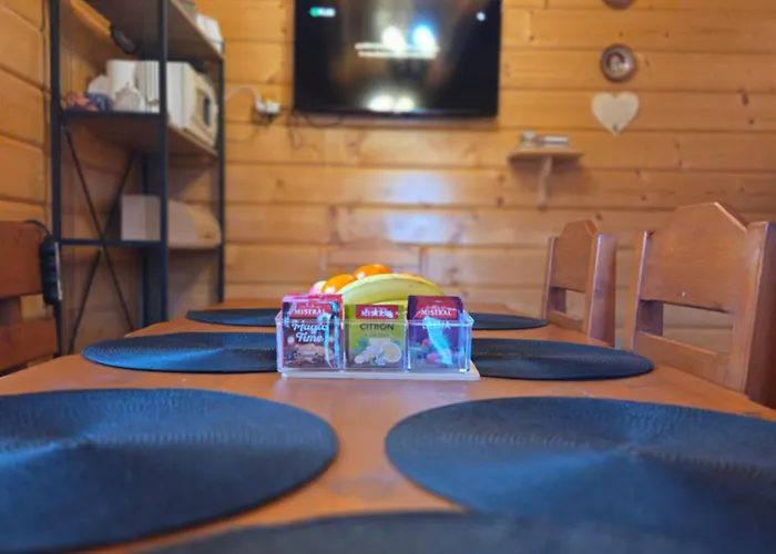 Vo Dvore בית נופש